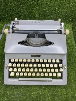 Vintage Royal Century Portable Mechanical Typewriter Grey 1960s Case Manual