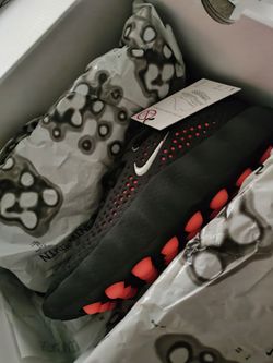 Nike Mind 002 Black Chrome size 10 women/8.5 men brand new with box and receipt