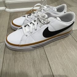 Nike Court Legacy Shoes 