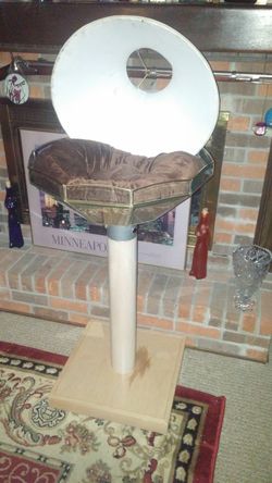 Custom-made cat bed
