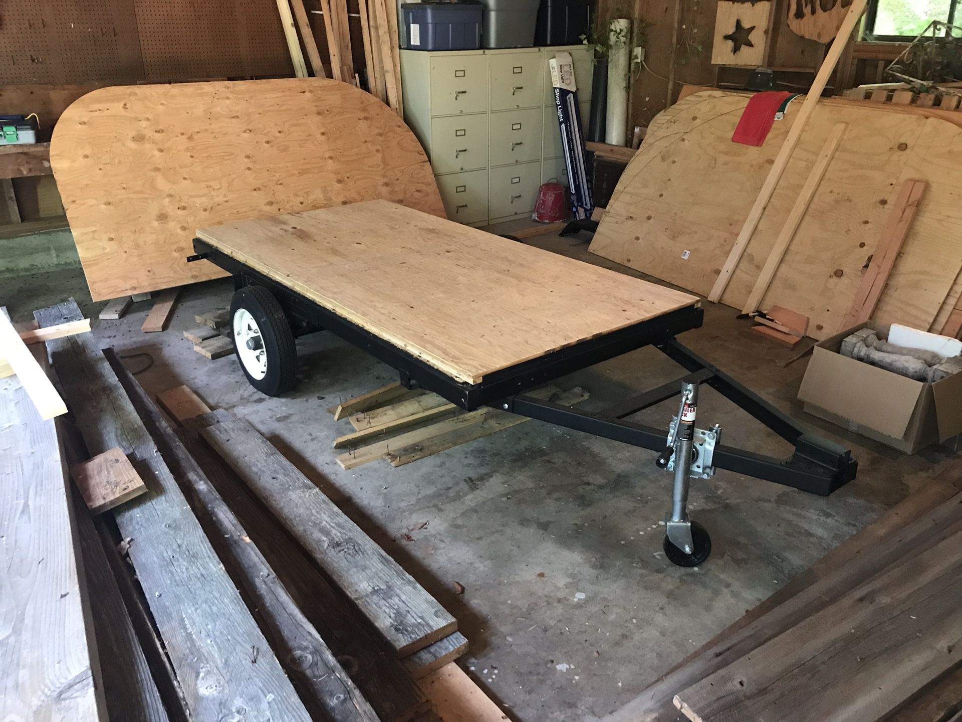 Utility Trailer 4 by 8