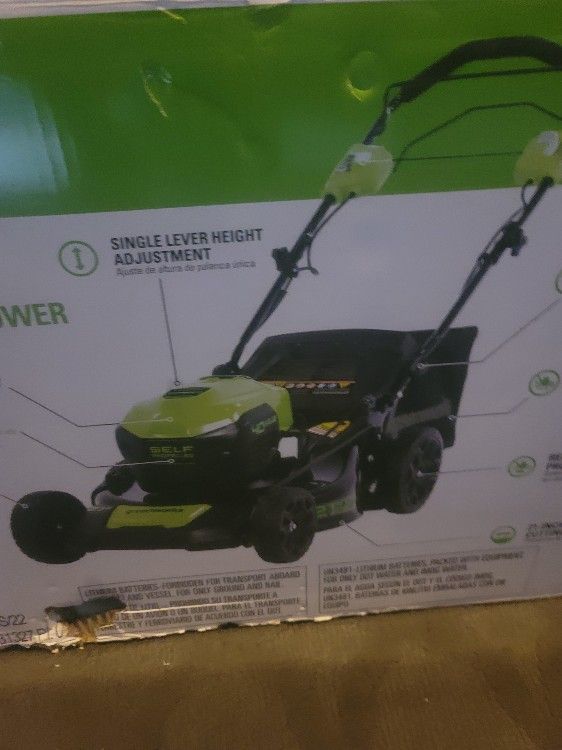 New Greenworks self propelled lawnmower