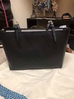 Tory Burch “York” tote bag for Sale in Pasadena, TX - OfferUp