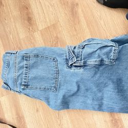 Old navy baggy jeans girl