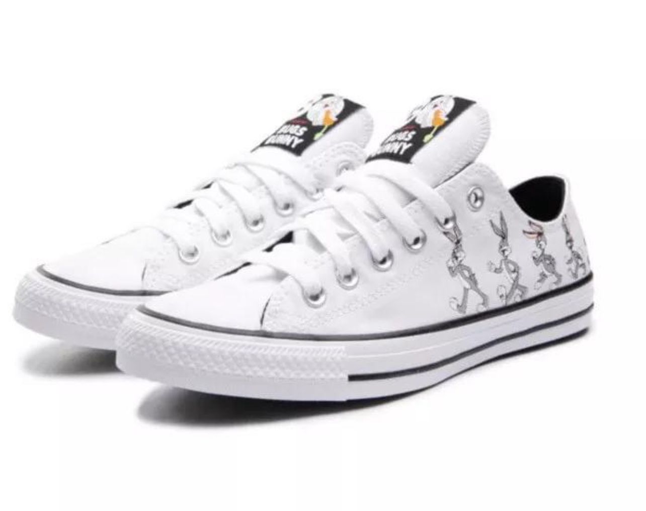 Size Looney Tunes x Chuck Taylor All Star Low '80th