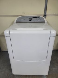 Whirlpool dryer (delivery available)