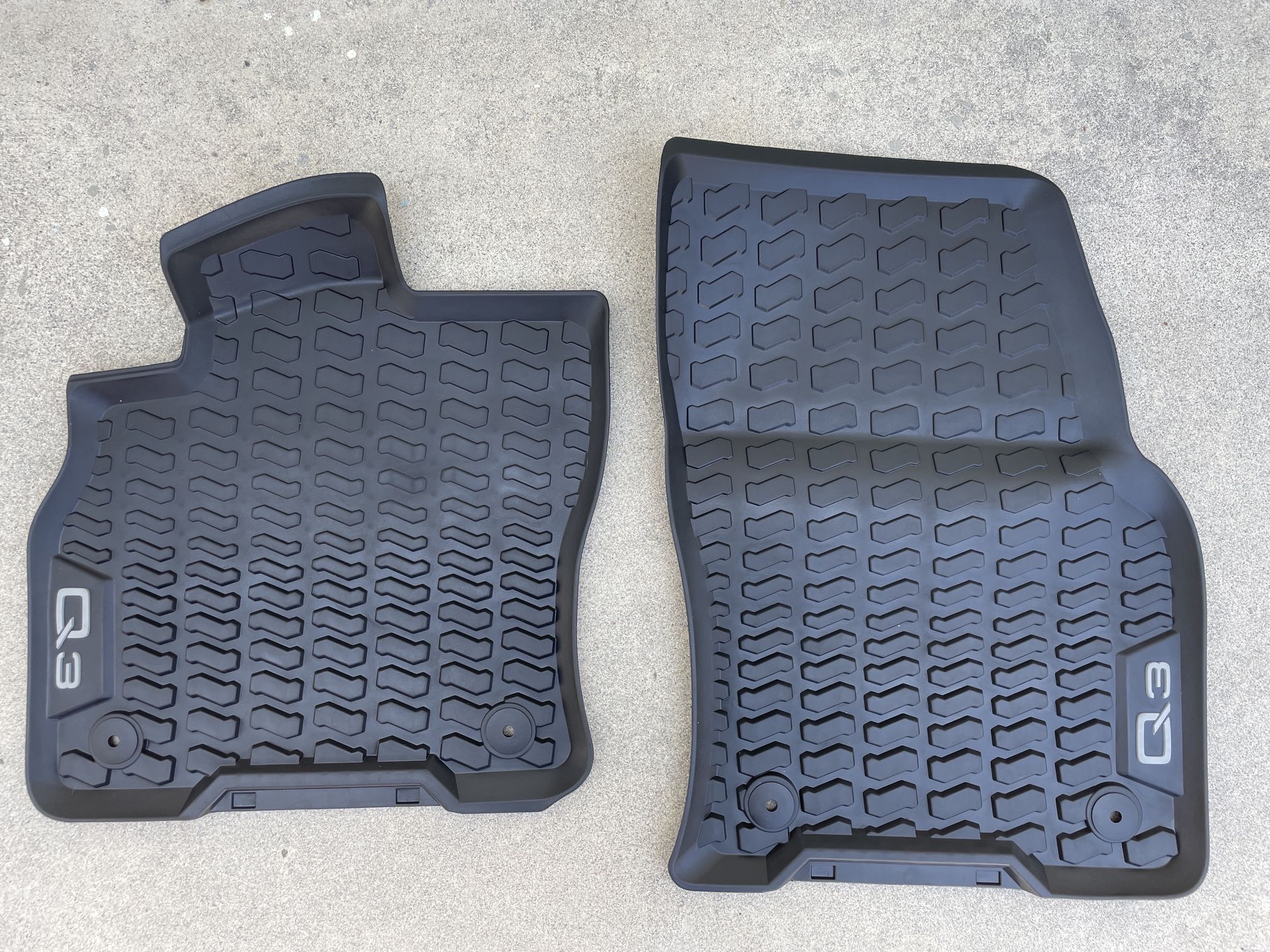 Audi Q3 All-weather Floor Mats (2020)