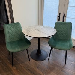 Wayfair Table/chairs