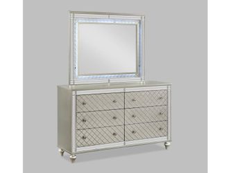 Cristian Champagne Dresser
