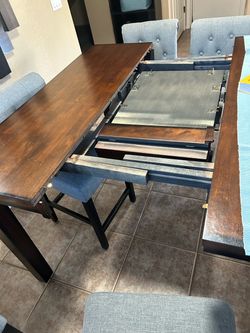 Comedor/ Extendable Wood Dining Table with Chairs