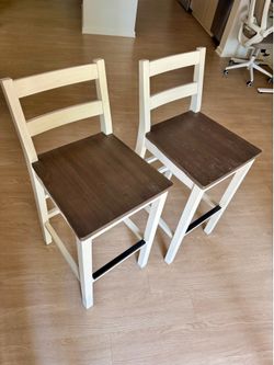 Set of 2 Solid Wood Counter Height barstools