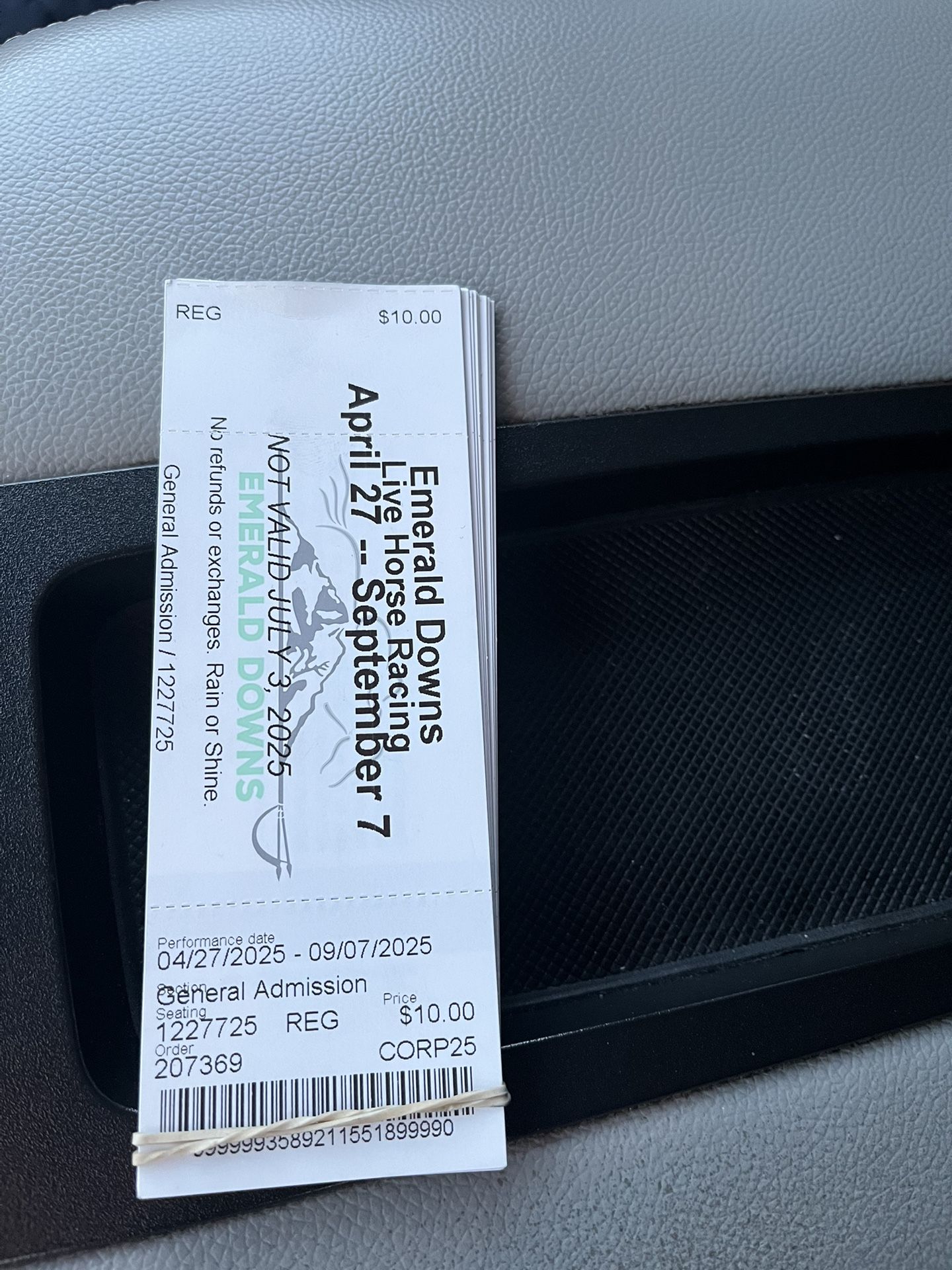 Emerald Downs Tickets