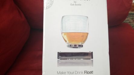 LEVITATING CUP BY OAK BOTTLE