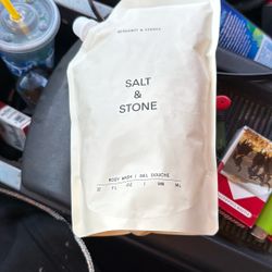 Salt and stone 32 fluid ounce body wash