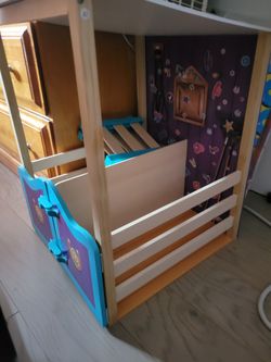 Journey Girls Horse Barn