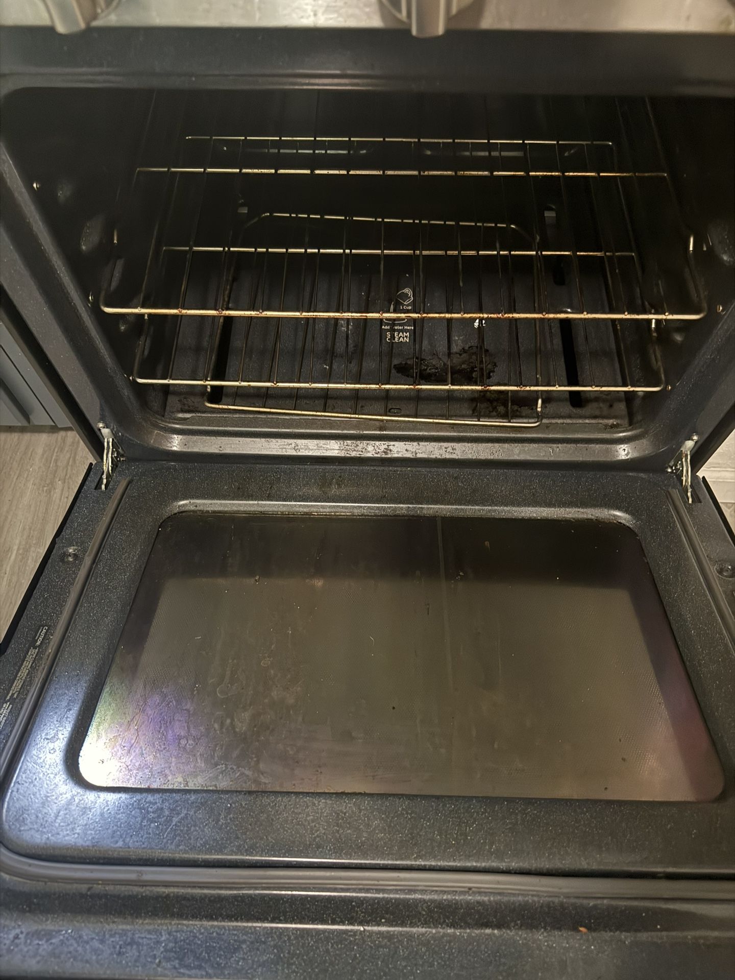 Refrigerator And Stove Set (GE)