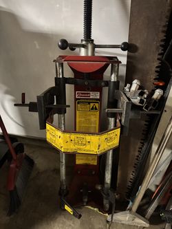 Branick strut spring compressor