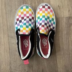 Brand New Girls Vans Size 13