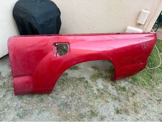 Toyota Tacoma 06-14 rear bed panel drivers side