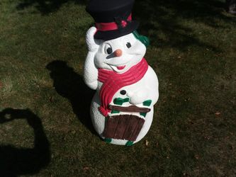Snowman, lighted blowmold by TPI Canada . 40 inches tall
