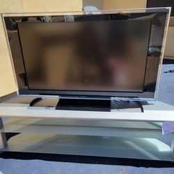Sony Digital Color Tv 45inch W/TV Stand