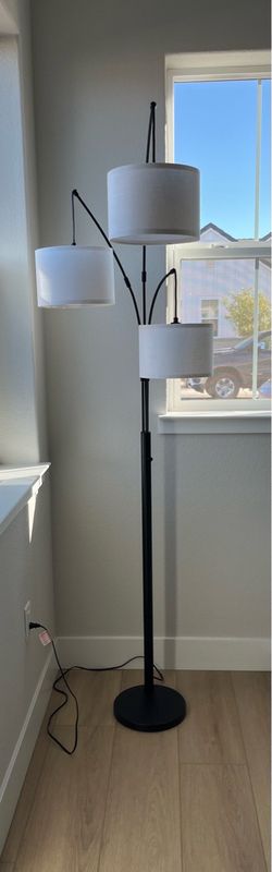 3-Light Arc Floor Lamp Black