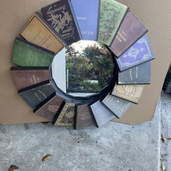 Vintage Bookends Metal Circle Wall Mirror 31”D In Good Condition $70 Firm On Price