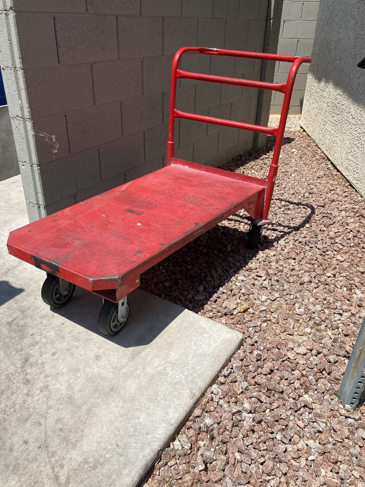 4000 Lb Capacity Hand Truck, (Dolly)