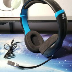 PDP Gaming LVL40 Airlite Stereo Headset for Nintendo Switch/Lite/OLED - Wired Power Noise Cancelling Microphone, Lightweight Soft Comfort On Ear H