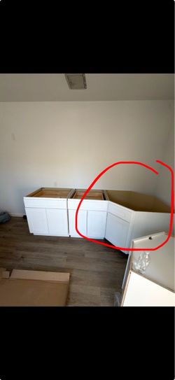 White Shaker Base Kitchen Cabinets Set
