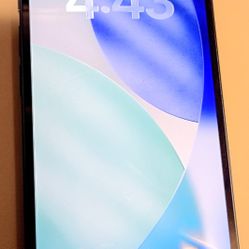 🔥🔥 iPhone 13 – Unlocked – Excellent Condition – Priced to Sell 🔥 🔥