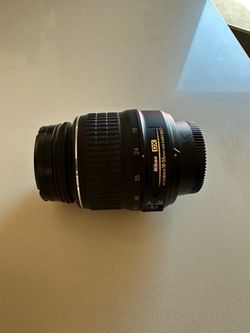 Nikon 18-55mm lens - excellent condition