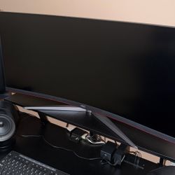 AOC 34” Ultrawide Curved Gaming Monitor 180Hz (3440x1440) – Like New. Negotiable