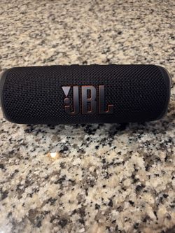 Jbl Flip 6 Speaker  New Without Box