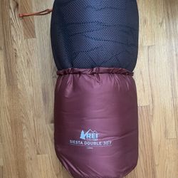 Light Weight Sleeping Bag