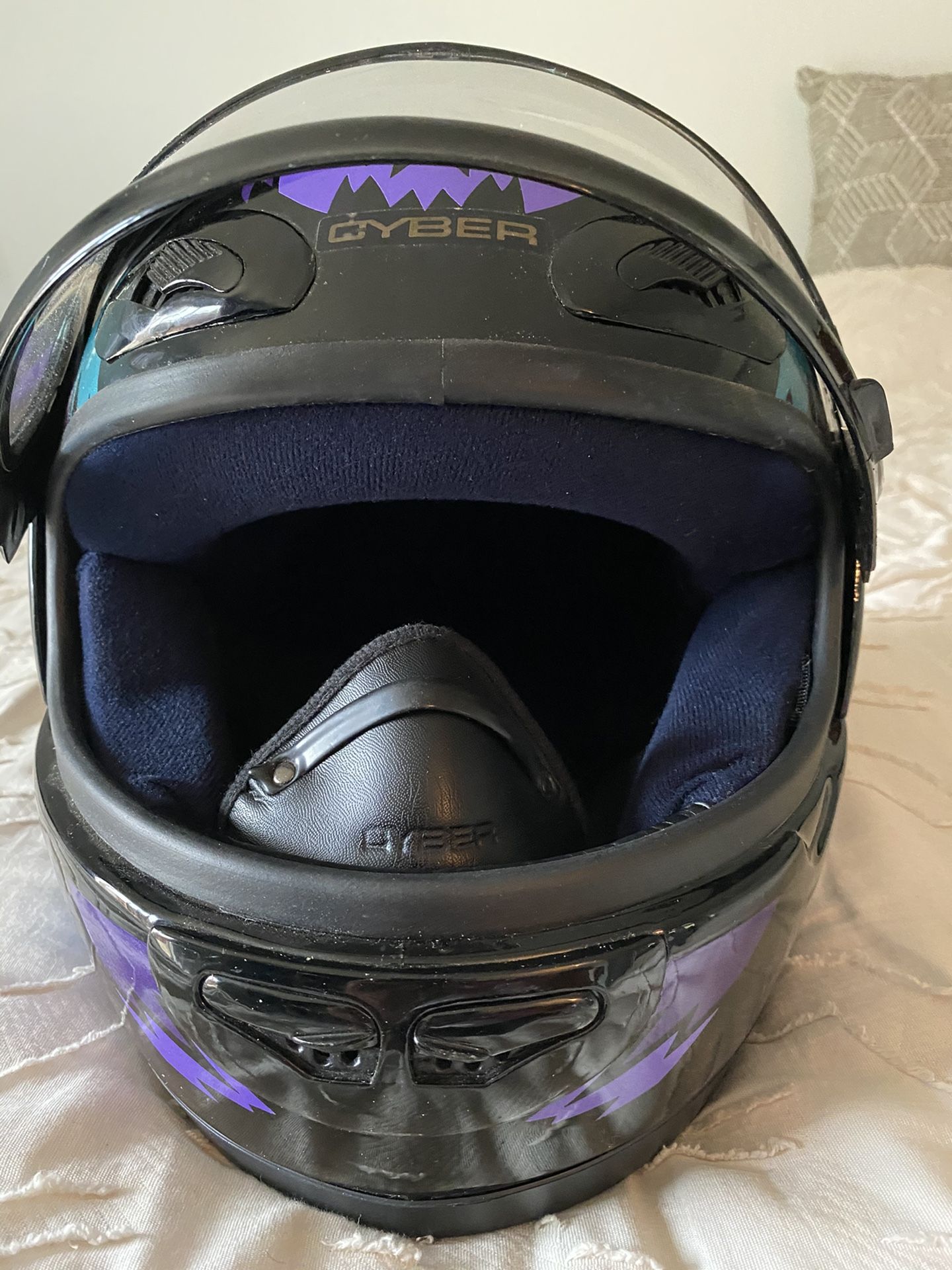 Cyber snowmobile helmet XL