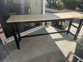 Husky Large Workbench