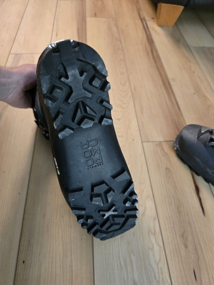 Dynafit Beast Carbon Ski Touring AT Boots 27.5 Ice & Snow sports