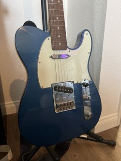 Squier Telecaster Electric Guitar Bundle