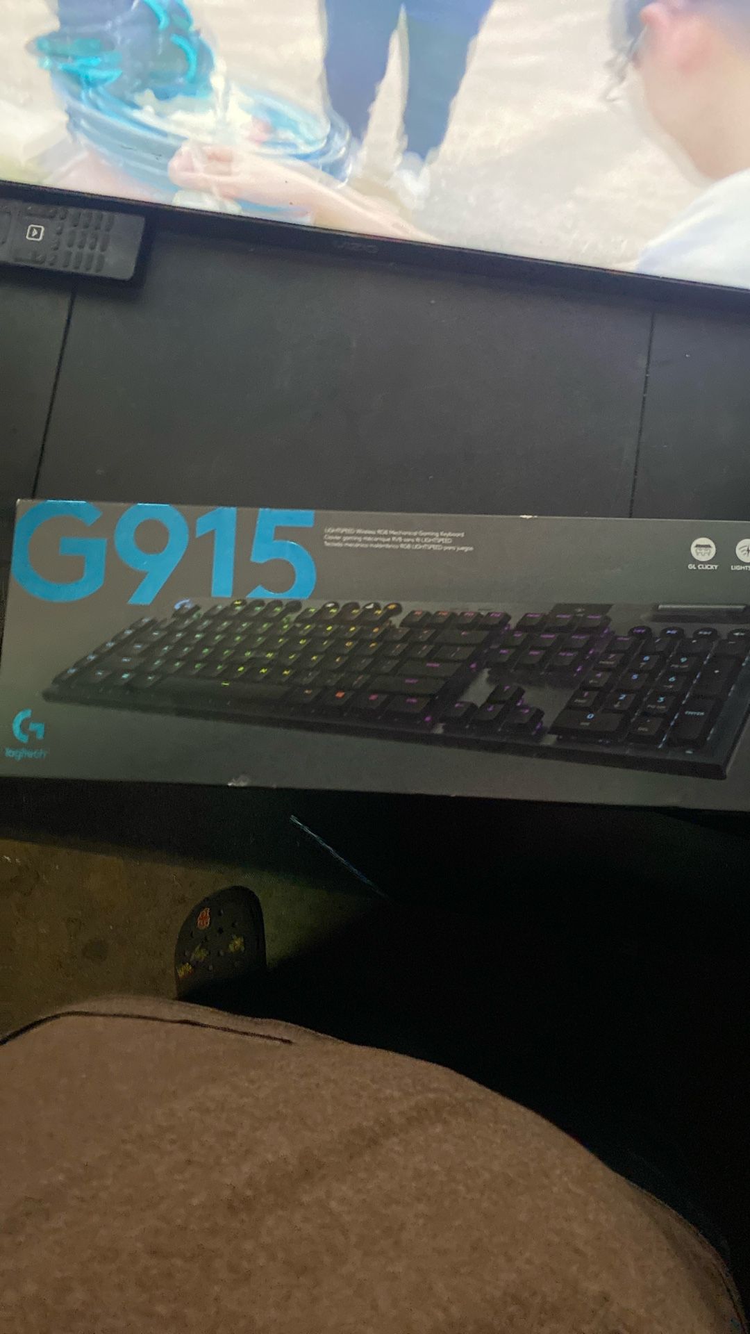 G logitech G915 Lightspeed Wireless RGB Keyboard