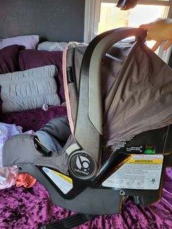Stroller/car seat