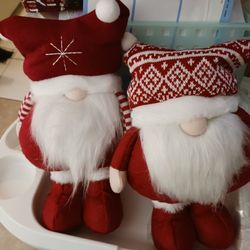 set of knomes new