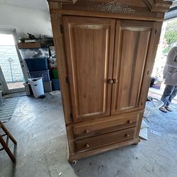 Armoire