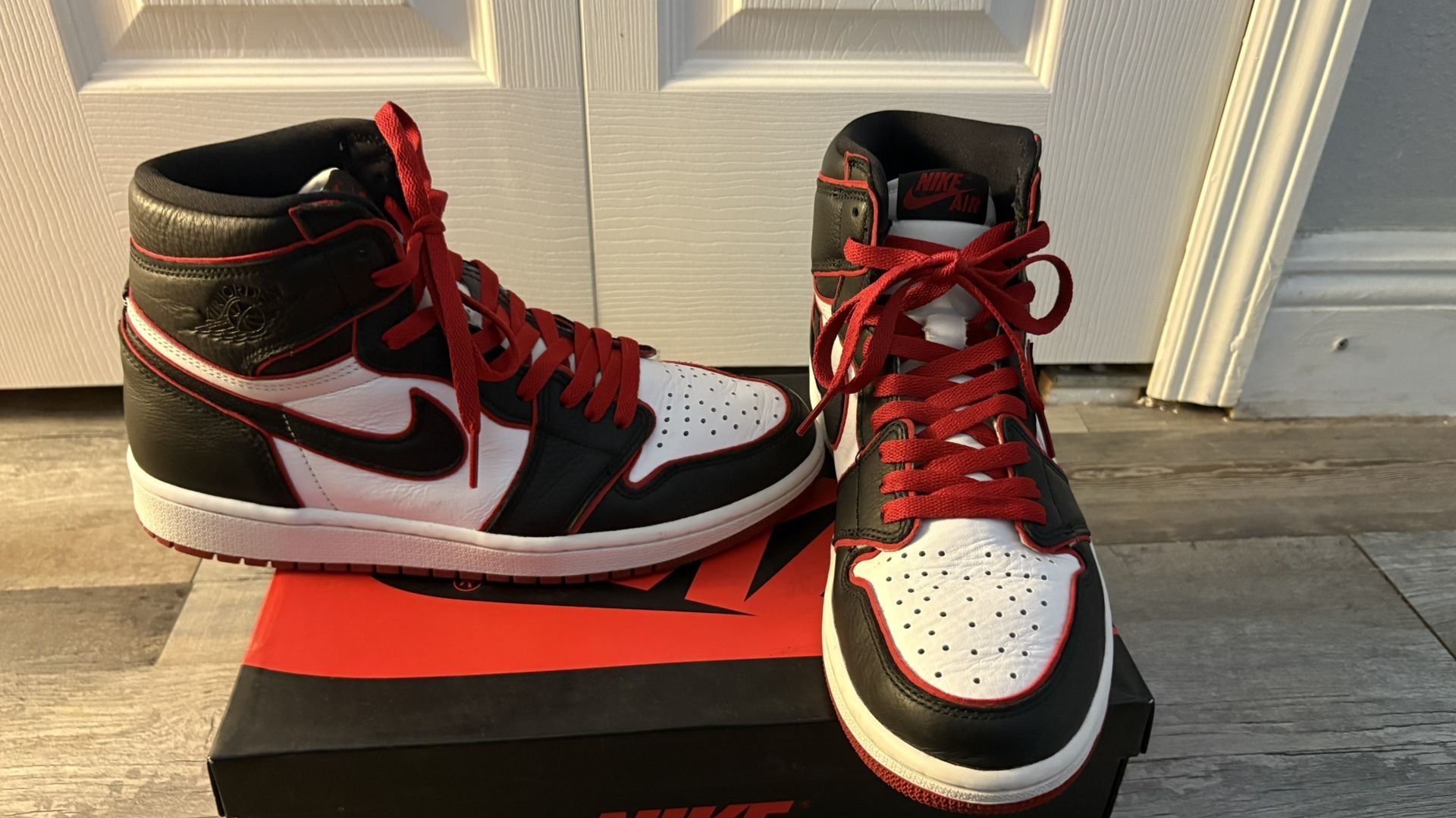 Jordan 1 Retro High Bloodline