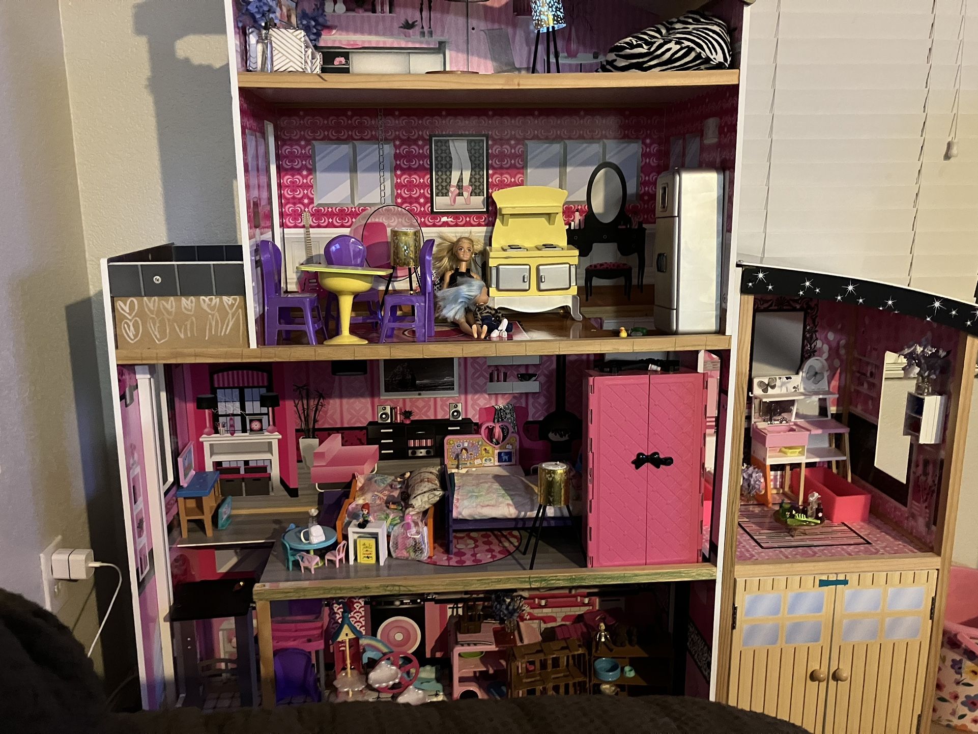 Barbie House