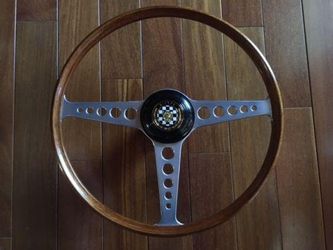 1961 to 1971 Jaguar E-Type XKE O. E Steering Wheel