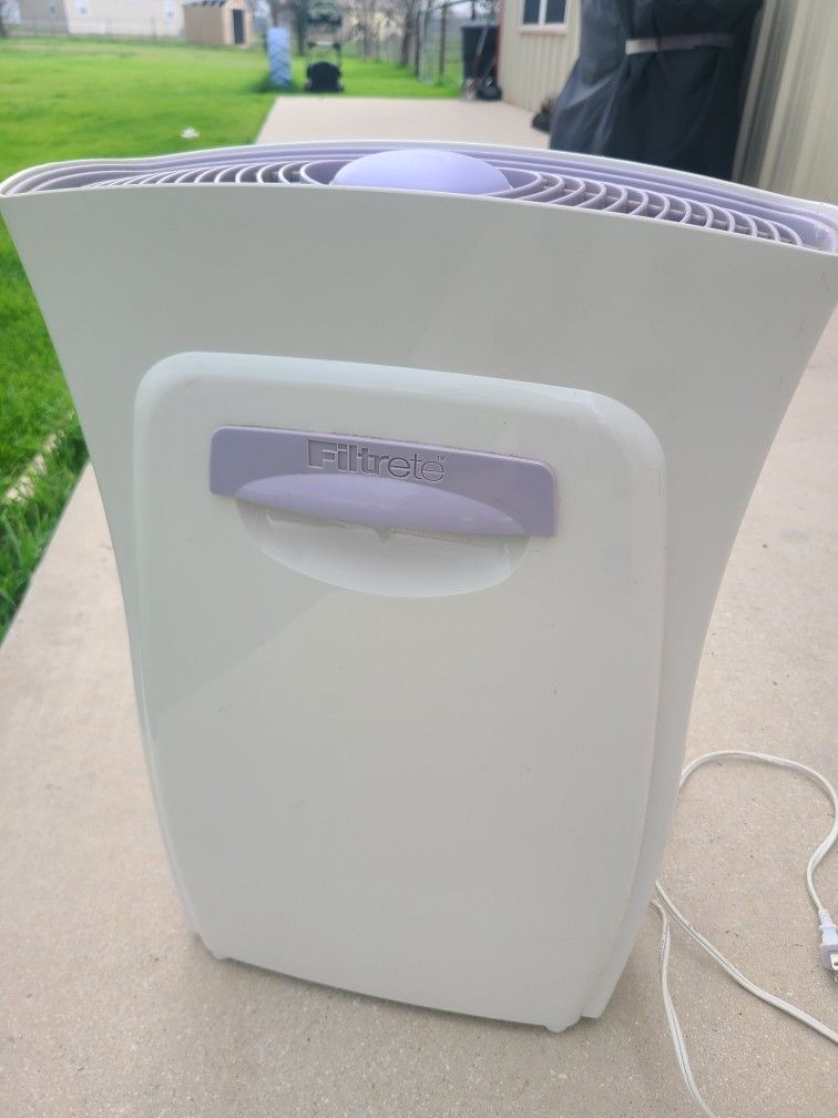 Filtrete Ultra Clean Air Purifier FAP03