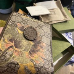 Supreme Gucci Wallet 