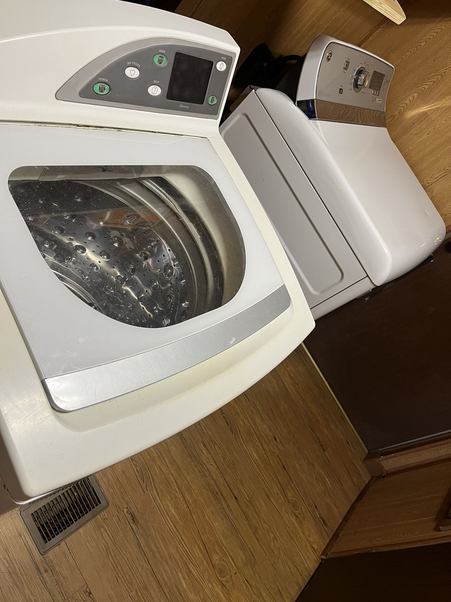 Samsung Washer And Dryer