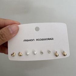 4 Pairs Of Earrings 